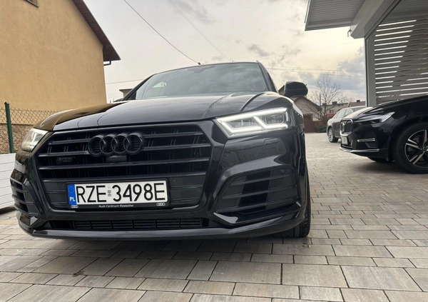 Audi SQ5 cena 185000 przebieg: 42000, rok produkcji 2019 z Rzeszów małe 352